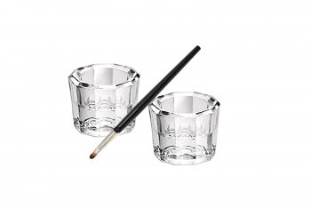 Dappenglas und Färbepinsel